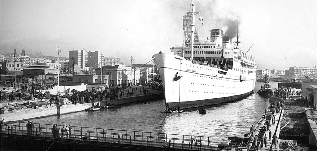 history of port of naples